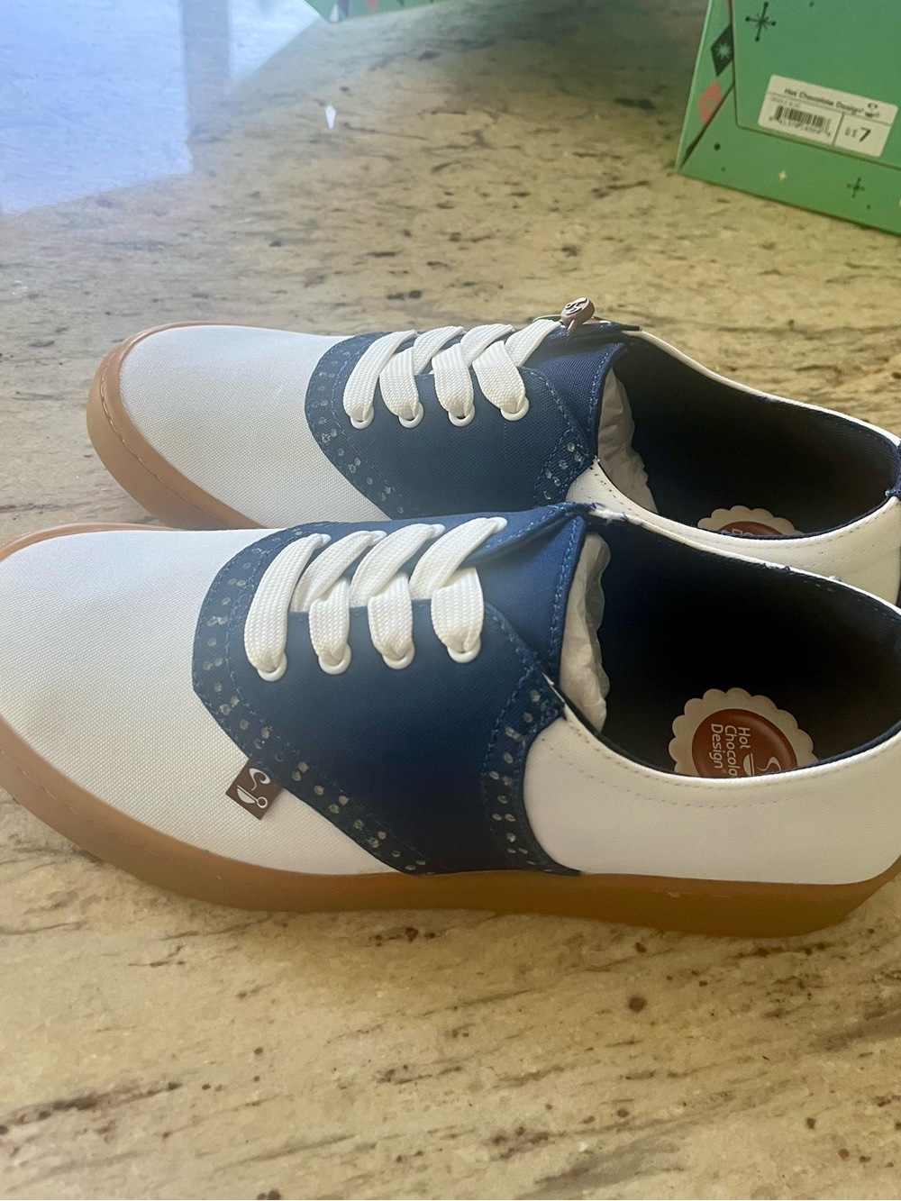 Hot Chocolate Design navy saddle casual sneakers